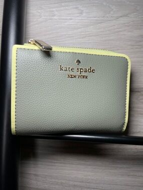 NWT- Kate Spade Pebble Leather Small L-Zip Wallet, Dusky Pine